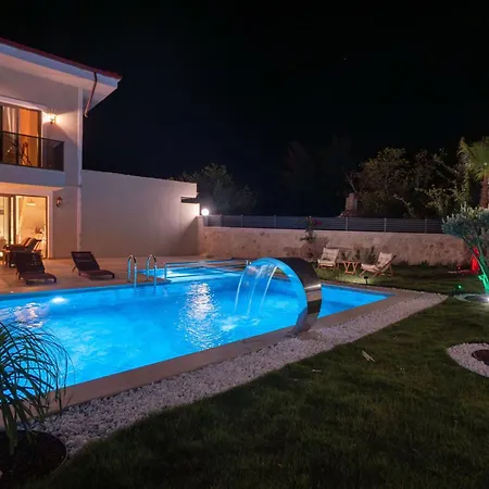 Casa Meis & Escapes Вилла