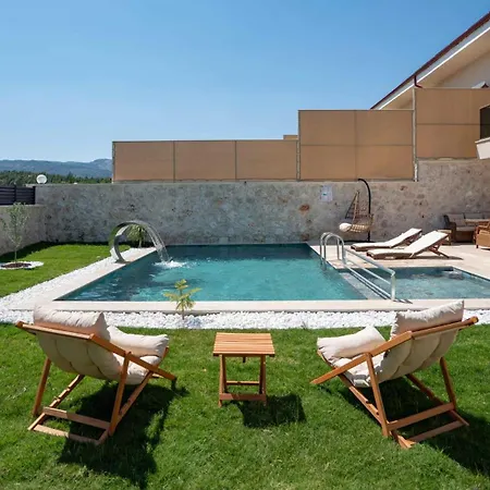 Willa Casa Meis & Escapes *